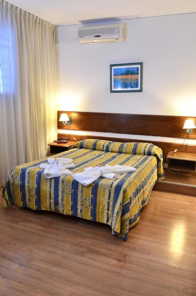 Hotel Hispano Montevideo Zewnętrze zdjęcie